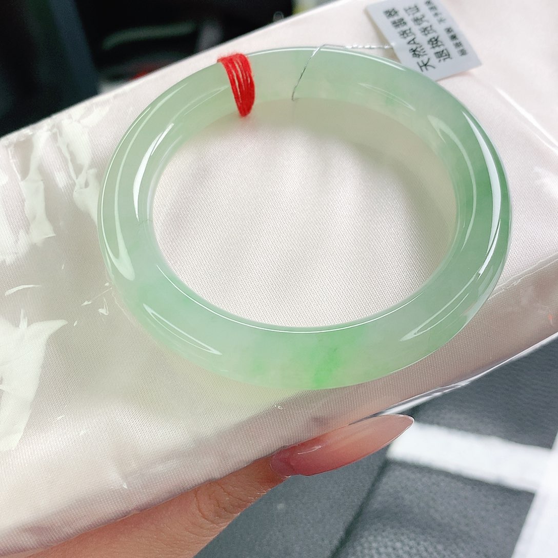 未镶嵌手镯翡翠53圈