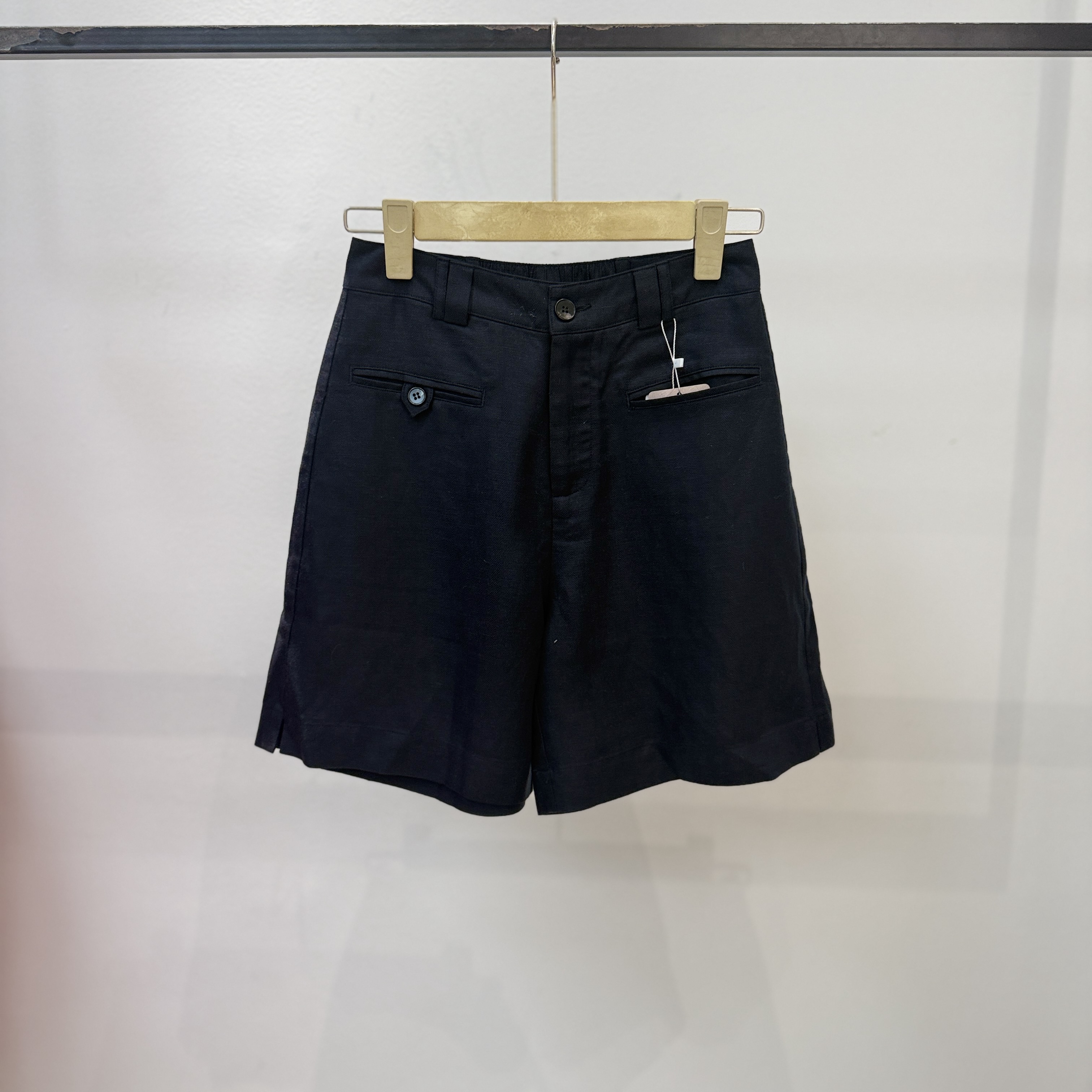 【麦丝】夏季休闲百搭轻薄透气宽松显瘦女士五分天丝短裤 MZ-83233