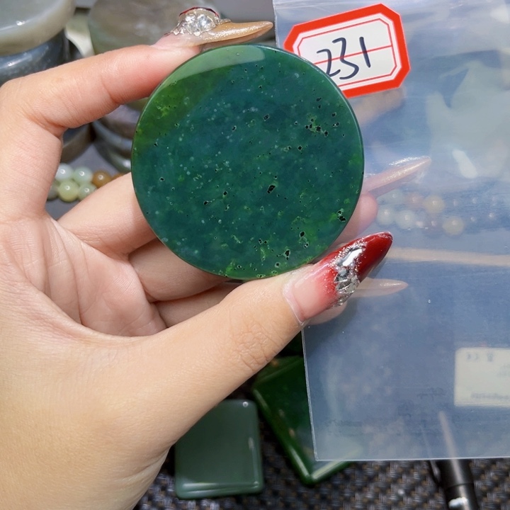 和田玉和田玉边角料随机发未镶嵌