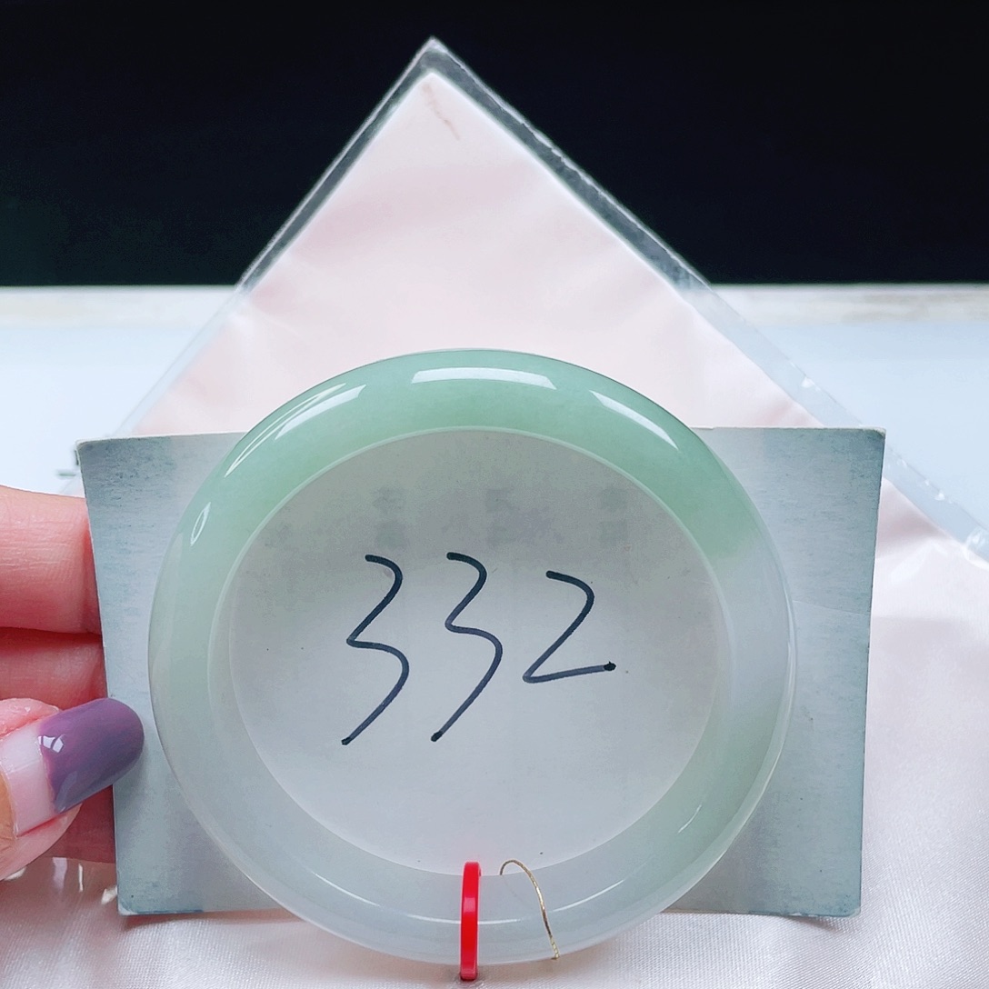 翡翠未镶嵌手镯缅甸翡翠55+