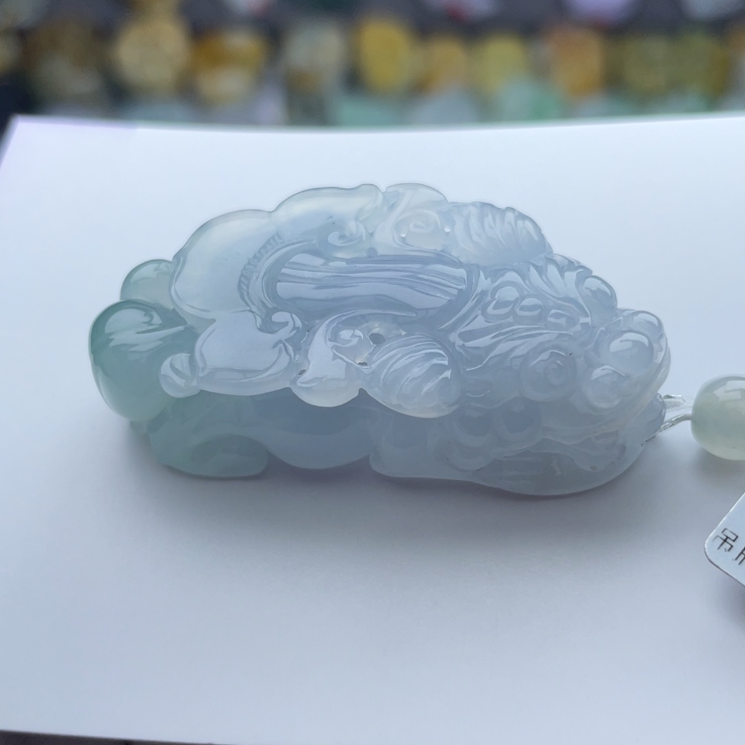 翡翠颈饰未镶嵌貔貅