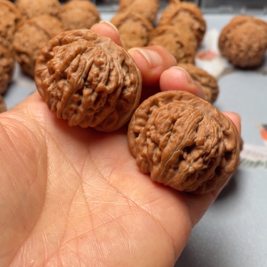 【闪购商品】把件文玩核桃四座楼………