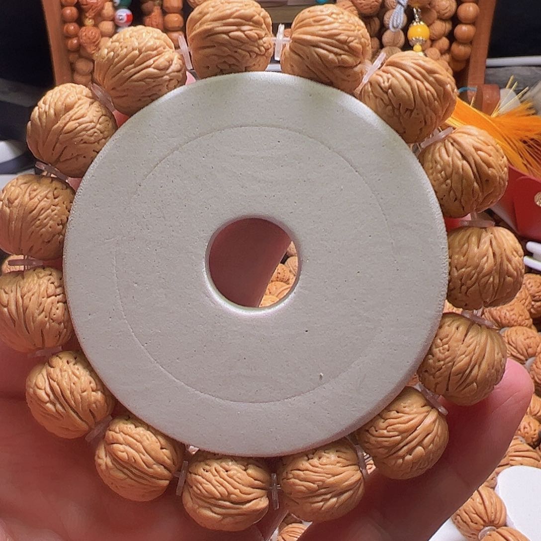 桃核手串龙鳞凤尾16尺