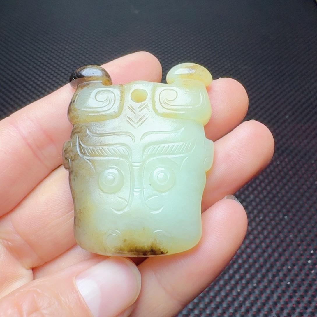 和田玉挂件未镶嵌