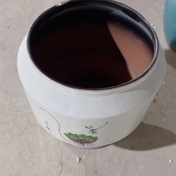 紫砂口径21高度25一只瑕疵