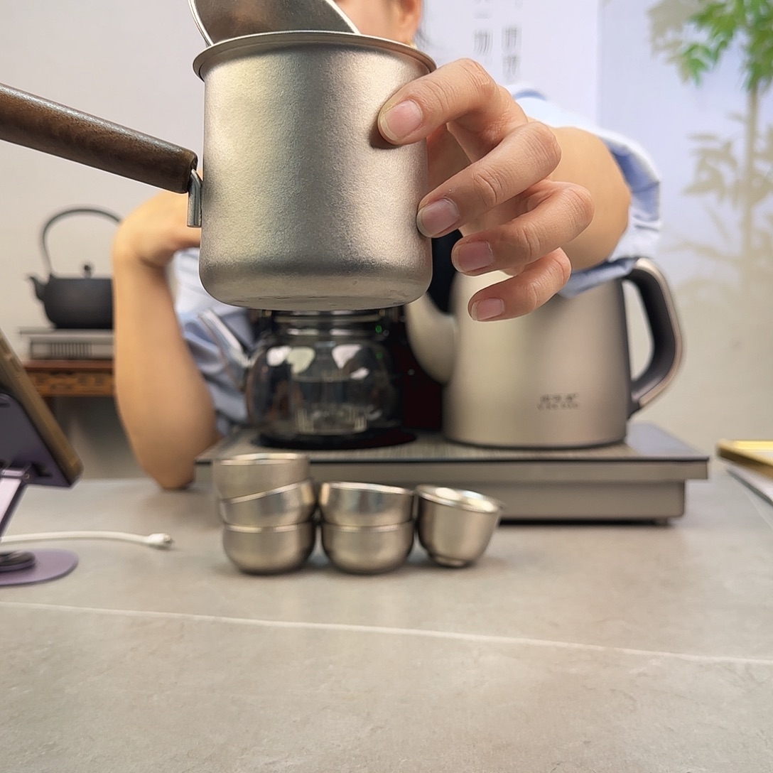 天***空纯钛微可道纯钛烧水煮茶器