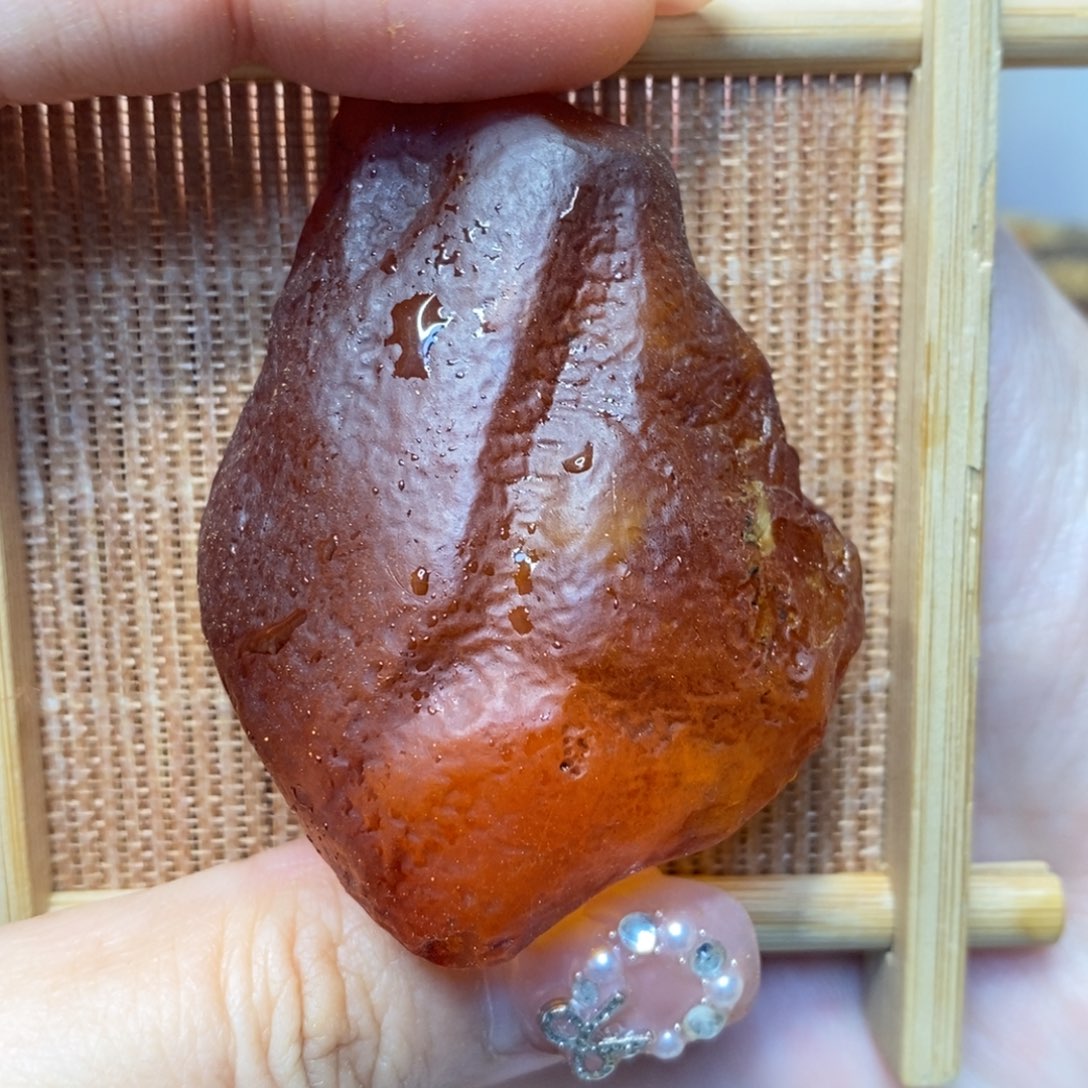 定制琥珀未镶嵌陈