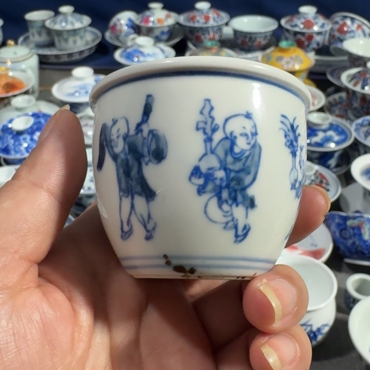 景德镇手工手绘杯微瑕