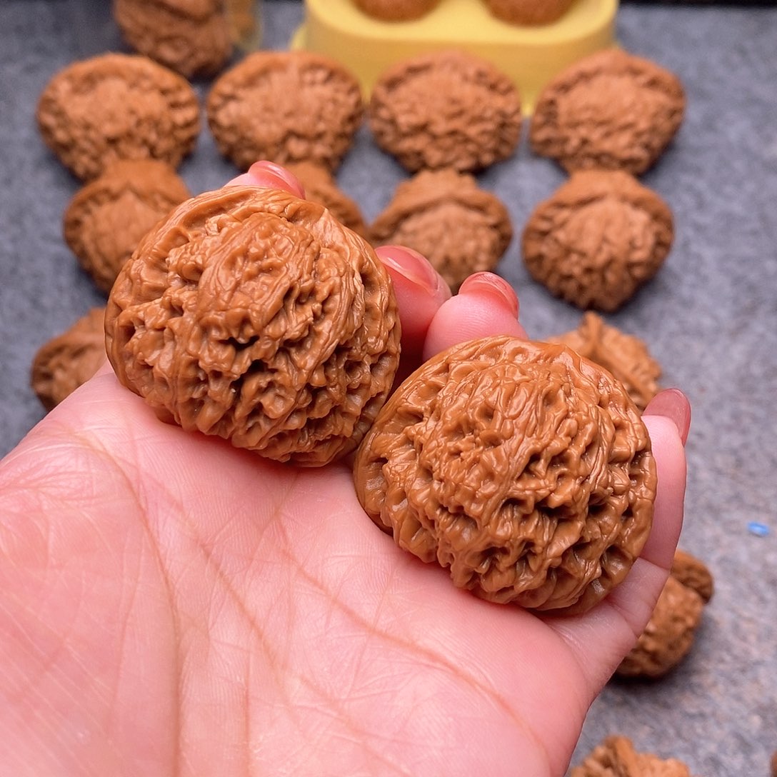 文玩核桃把件精品球疆40全品