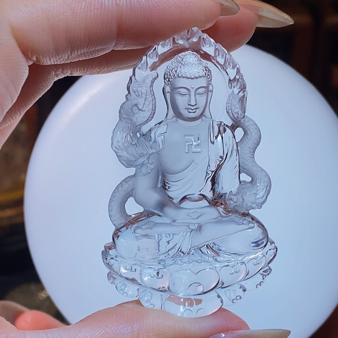 飞***喵颈饰未镶嵌水晶吊坠