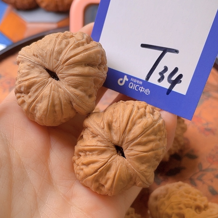 文玩核桃把件郑****店文玩核桃34