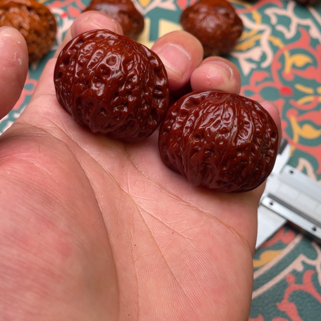 文玩核桃把件003铁锤