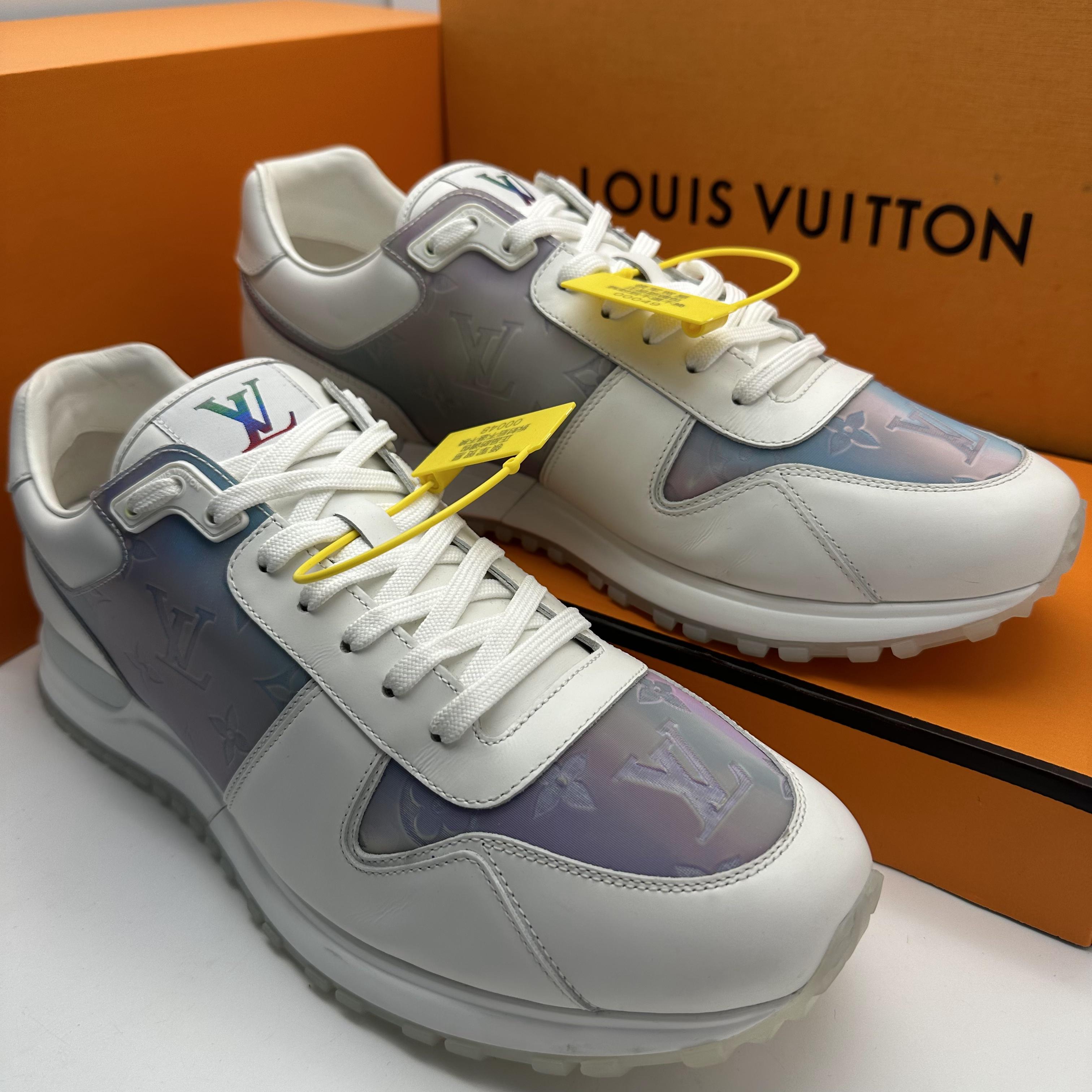 95新 LouisVuitton/路易威登 43欧码/白色镭射舒适休闲运动鞋男款