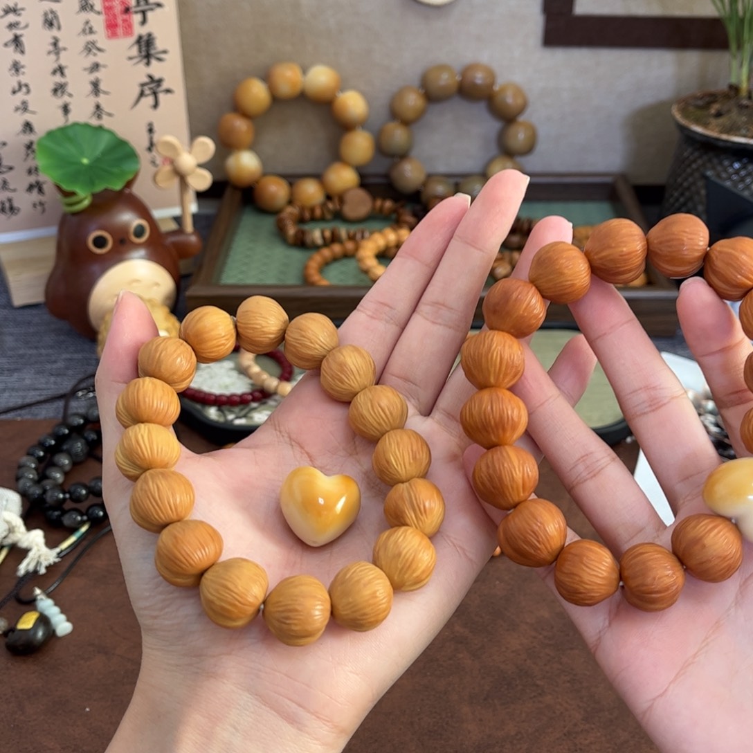 手串猴头核桃16屁桃➕爱心单圈