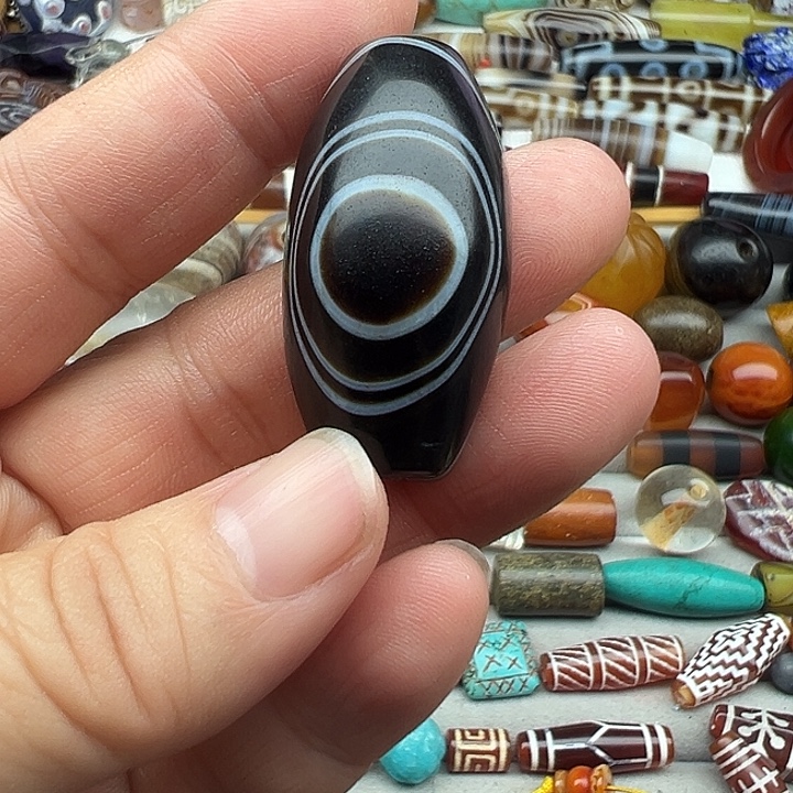 玛瑙/玉髓合金颈饰