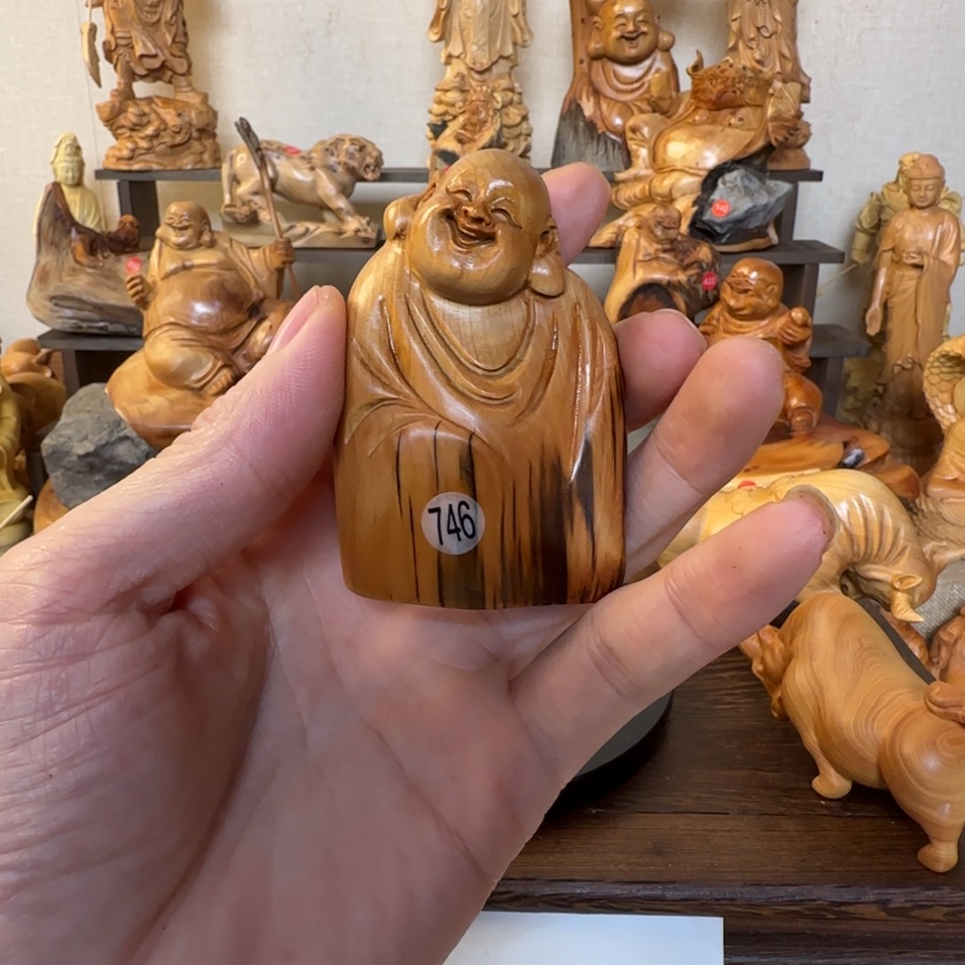 崖柏小木匠艺雕一物一拍