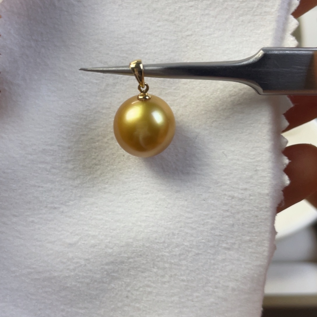 海水珍珠颈饰18K金镶嵌