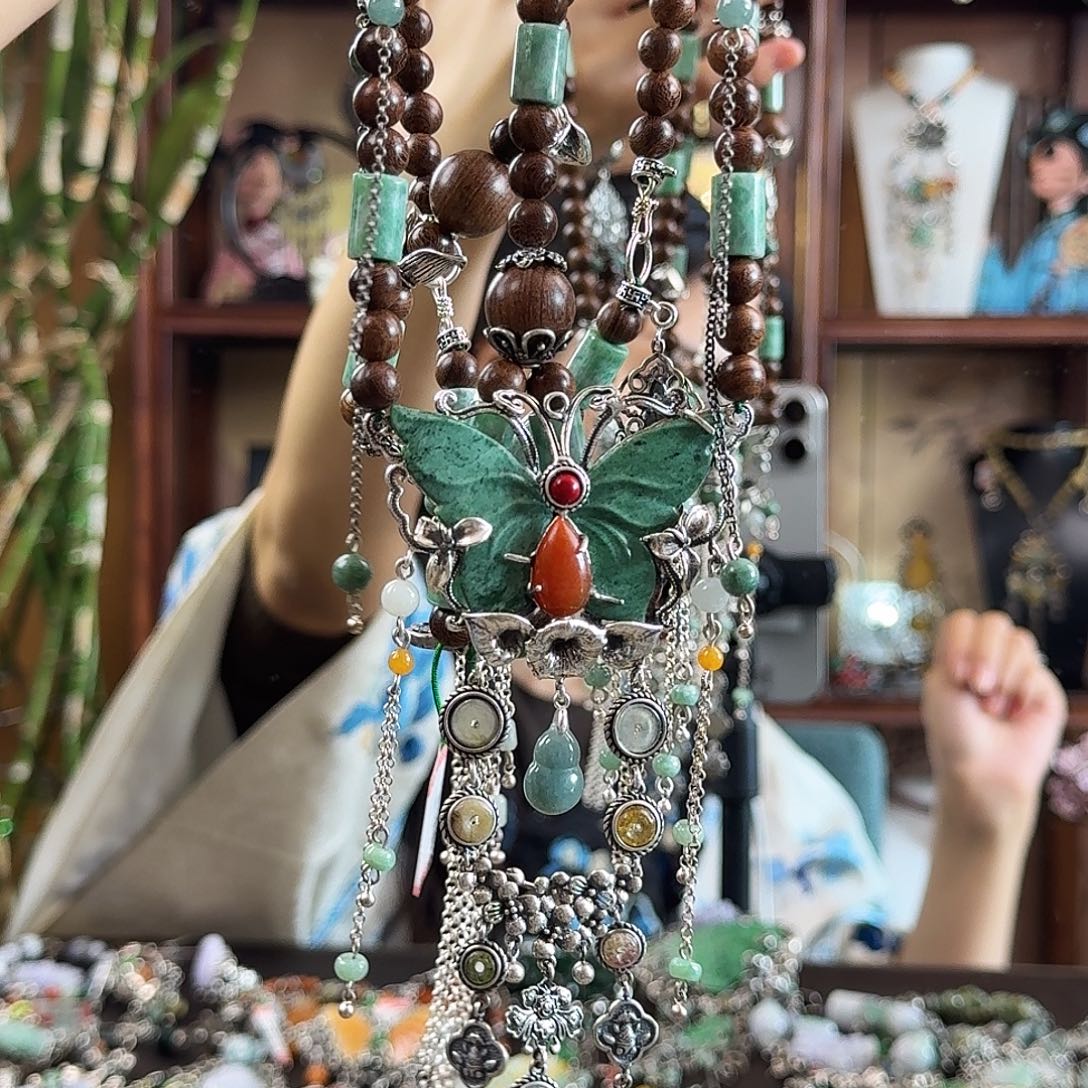 翡翠银S925镶嵌颈饰