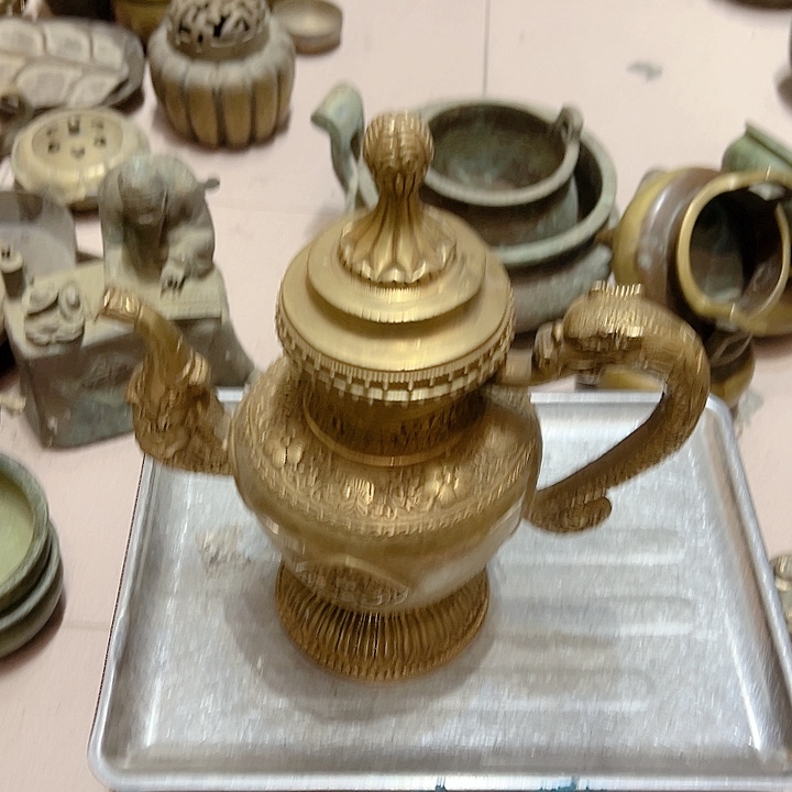 （*）黄铜摆件工艺品，