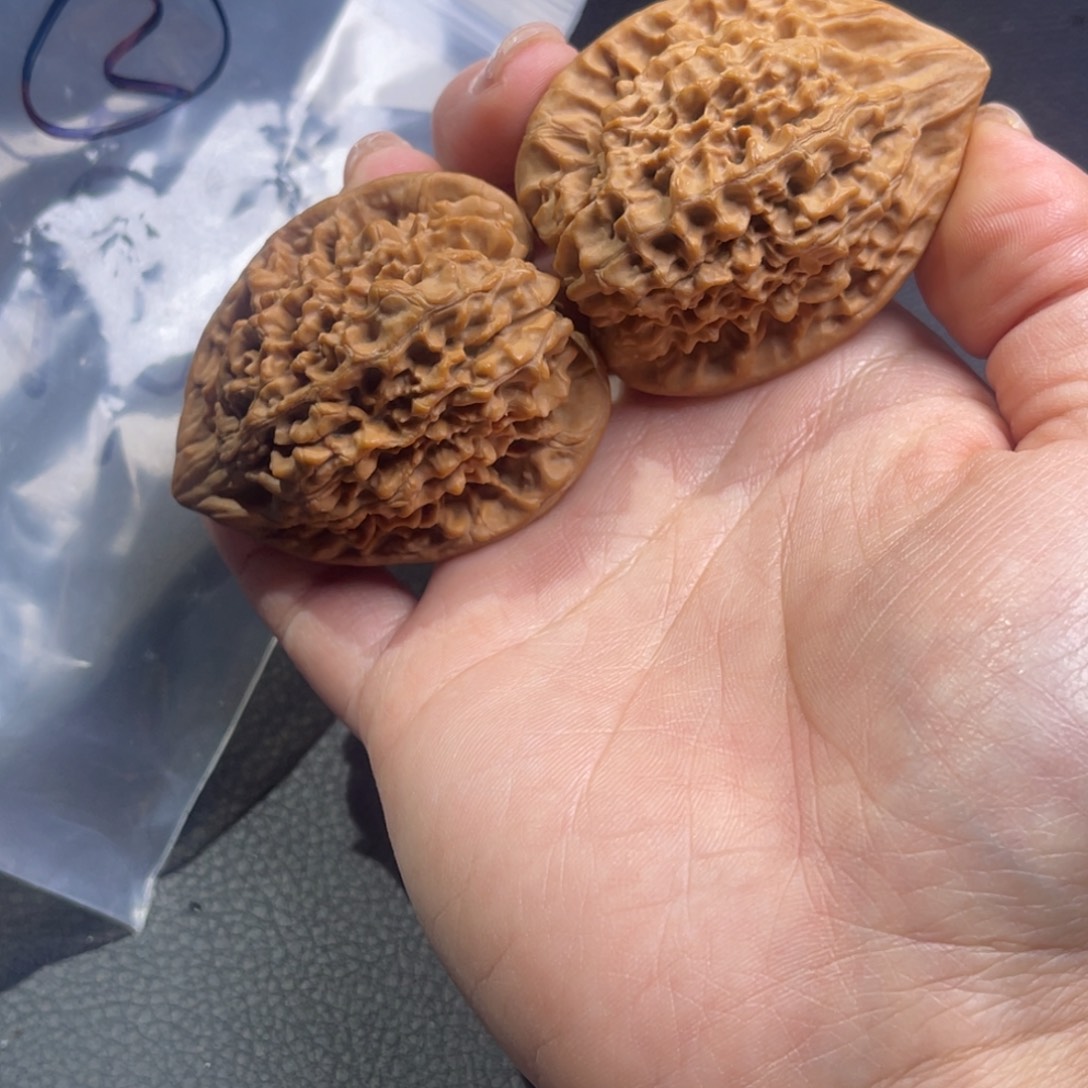 文玩核桃吊坠官帽