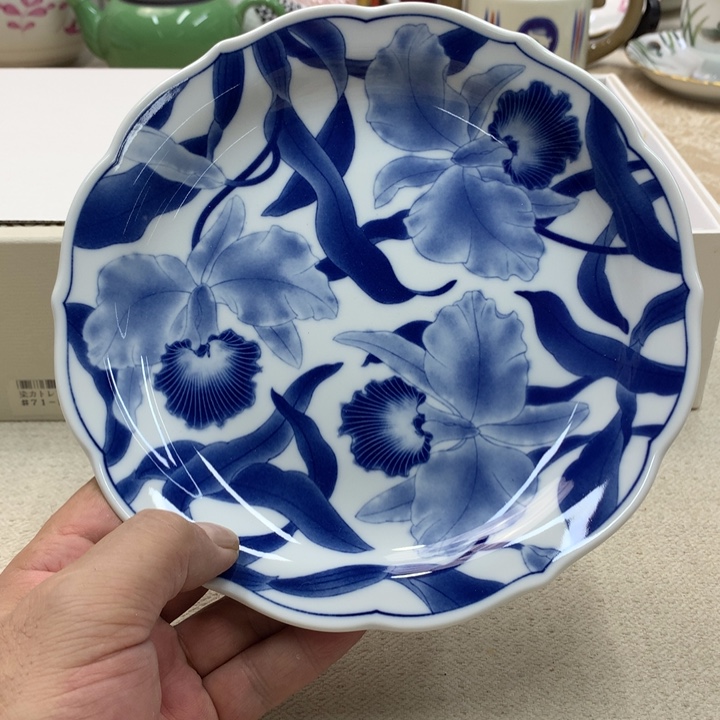 瓷片这些都是自己做好