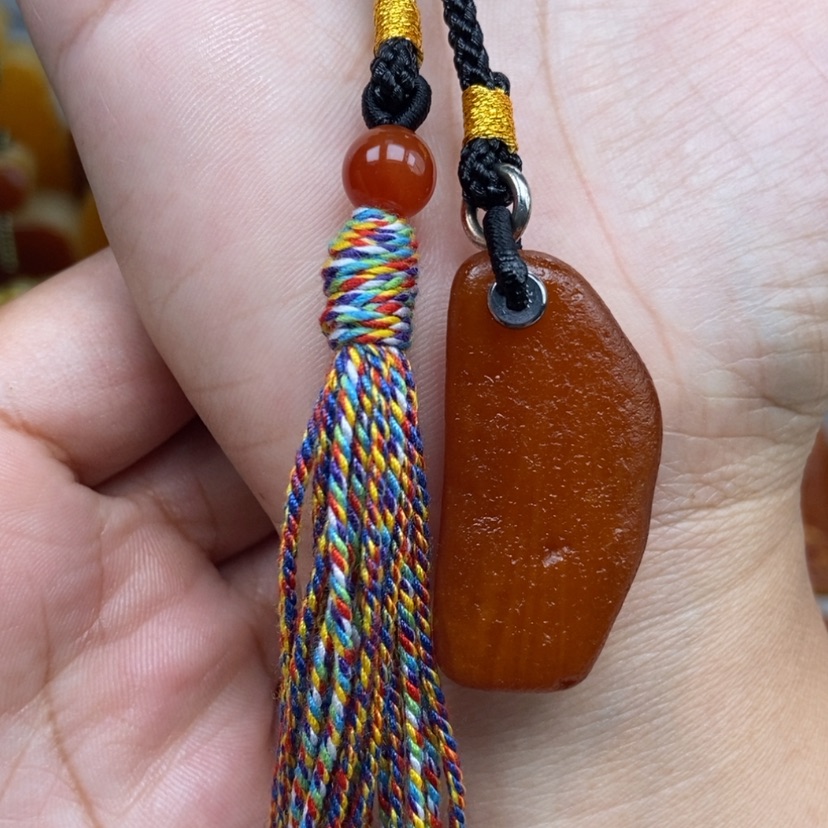 【闪购商品】琥珀颈饰未镶嵌