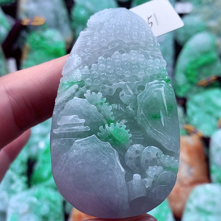 翡翠吊坠(不含链)未镶嵌