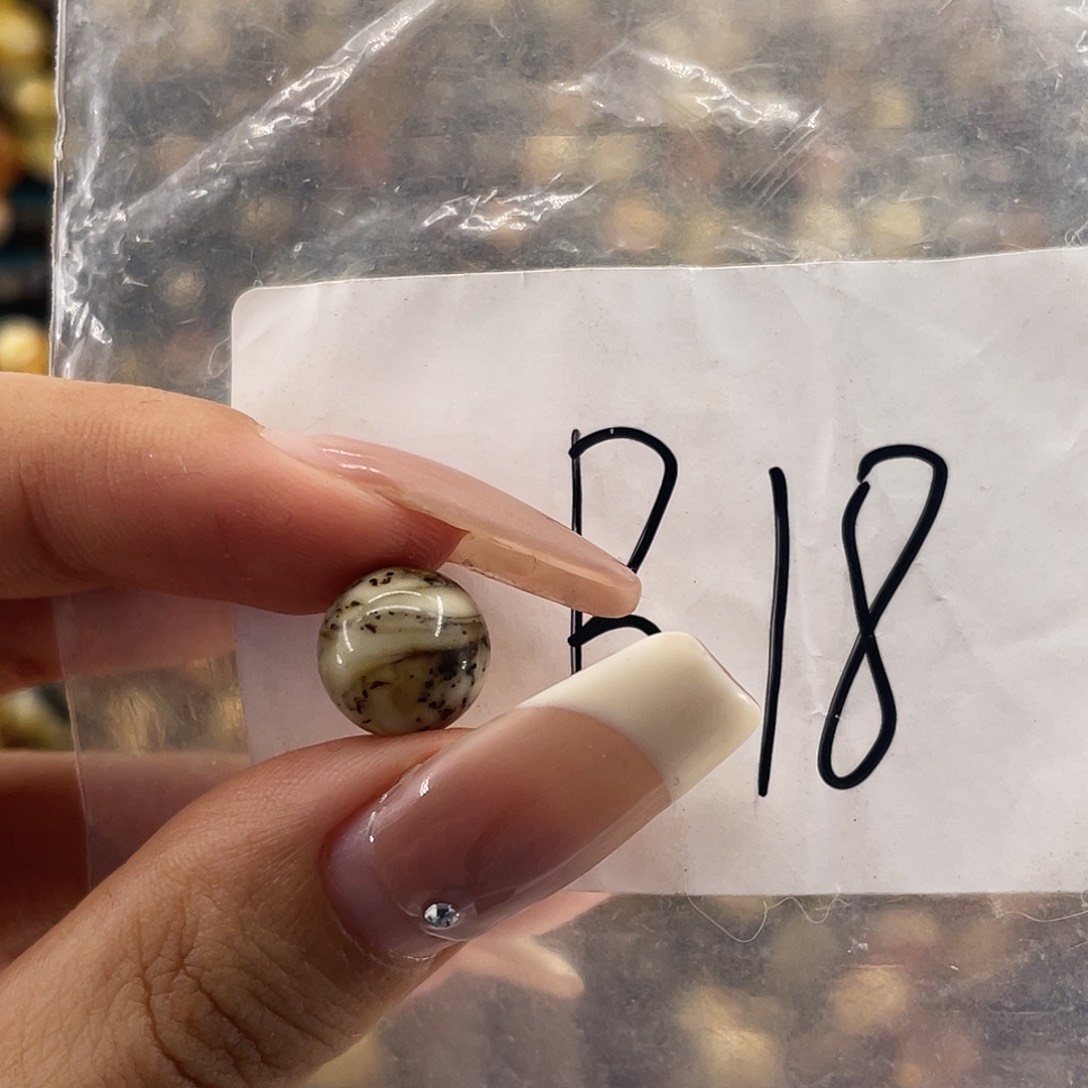 琥珀未镶嵌裸石10.3福利