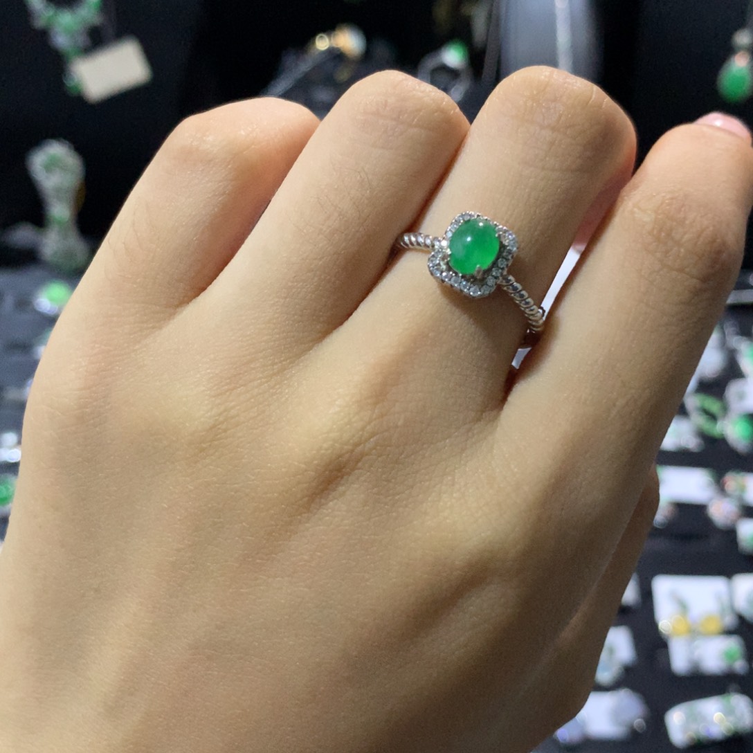 翡翠戒指银S925镶嵌戒指