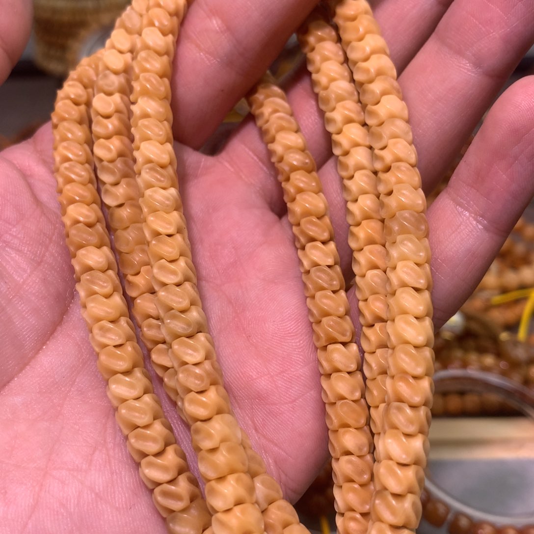 星月菩提吊坠卡8龙骨60颗手持