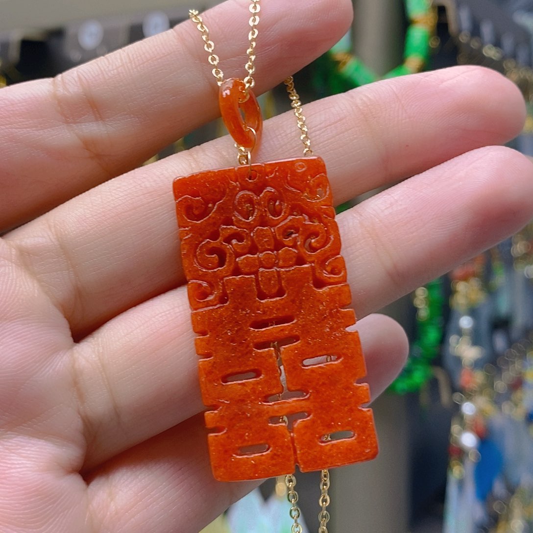 未镶嵌翡翠耳饰翡翠