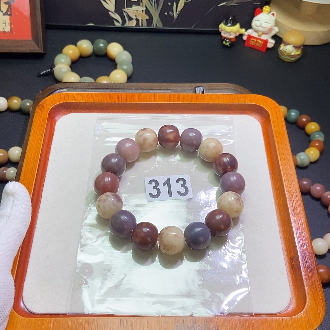 小***～手串菩提根/象牙果卡16干磨微瑕