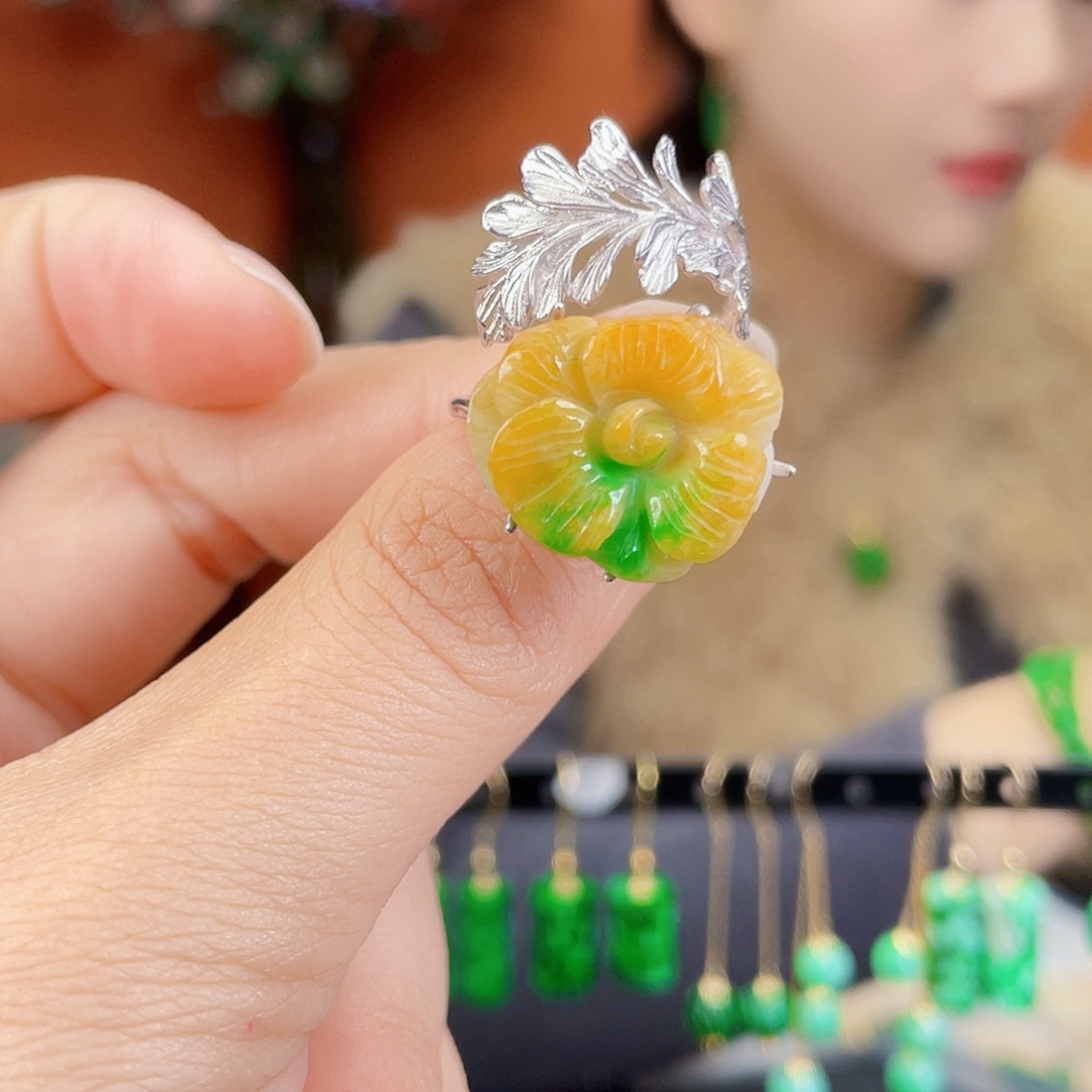 翡翠银S925镶嵌耳饰