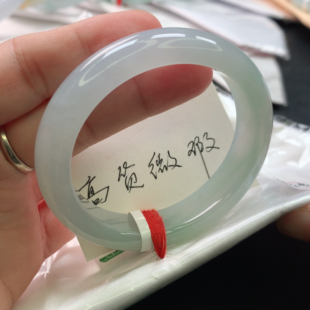翡翠手镯未镶嵌贵妃54