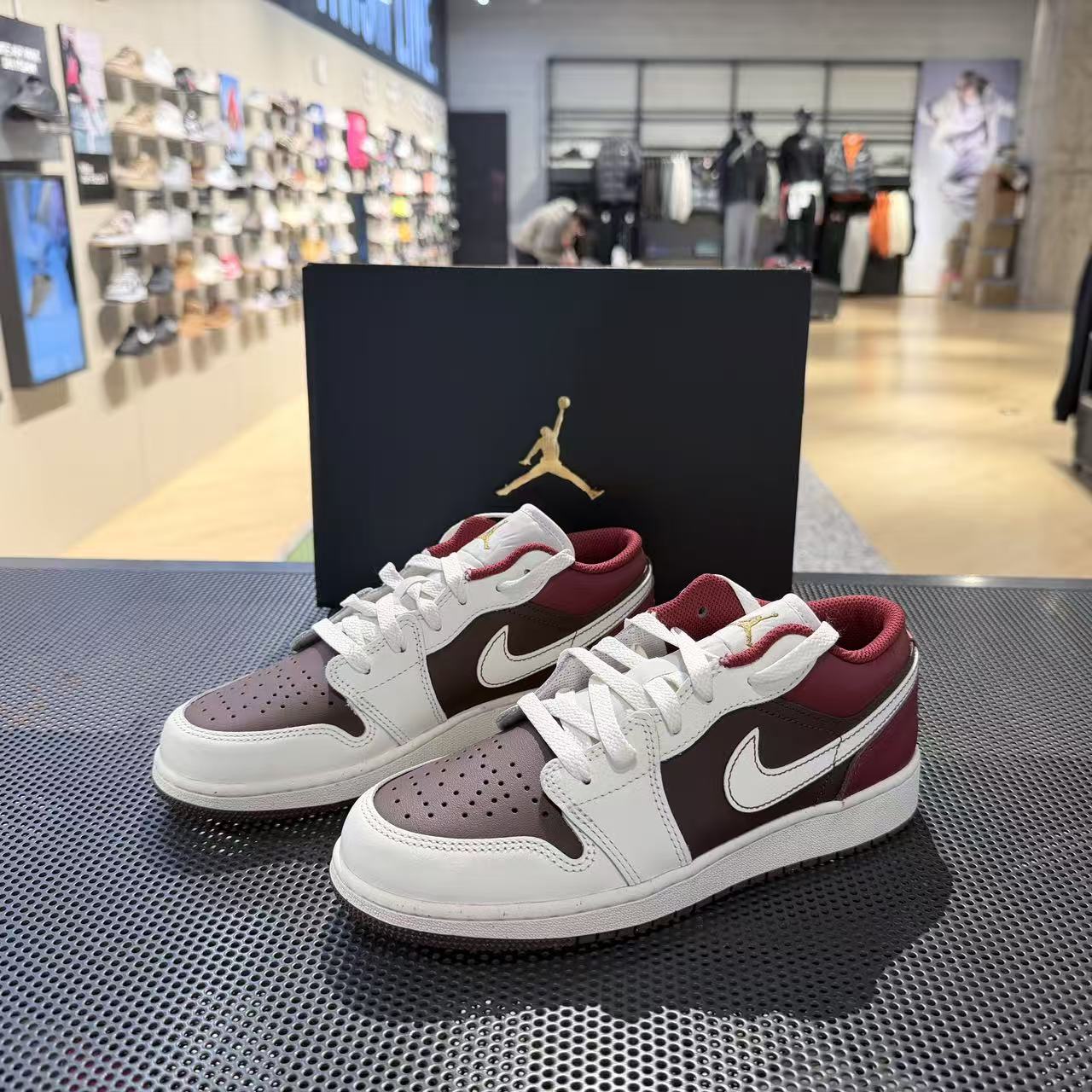 NIKE/耐克【年终狂欢季】AJ1 大童马年CNY潮流休闲板鞋 IR7600211