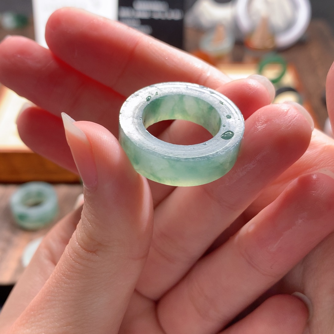 定制翡翠未镶嵌翡翠戒圈 冰飘花 13-18