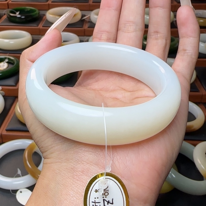 和田玉未镶嵌手镯微糖羊脂白59.3宽胎