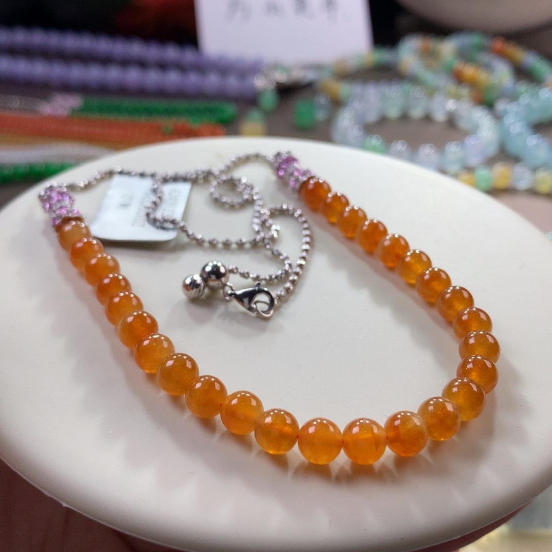 翡翠颈饰未镶嵌翡翠冰橙红黄卡5.8+