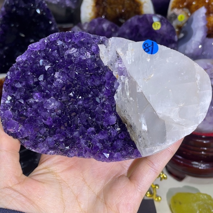 未镶嵌大型摆件（非配饰）水晶