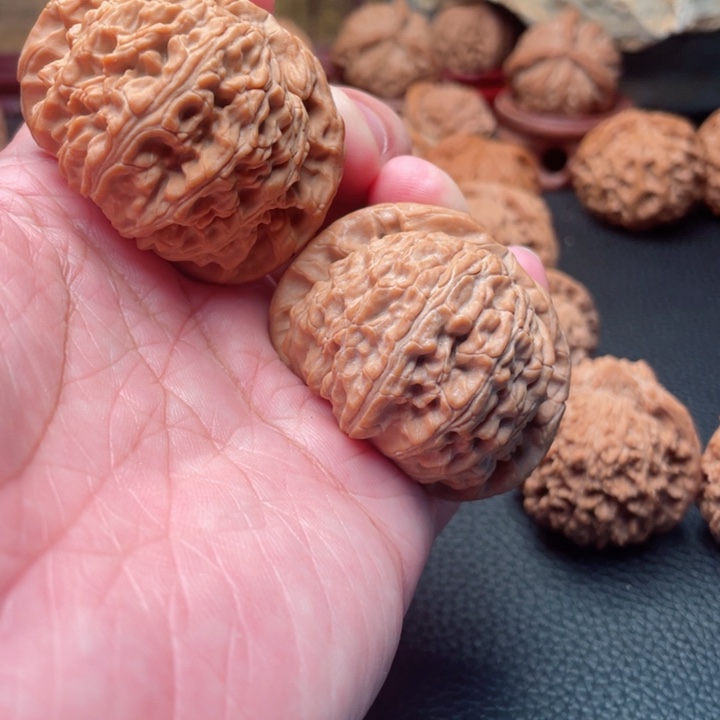 文玩核桃把件47+闷白福利