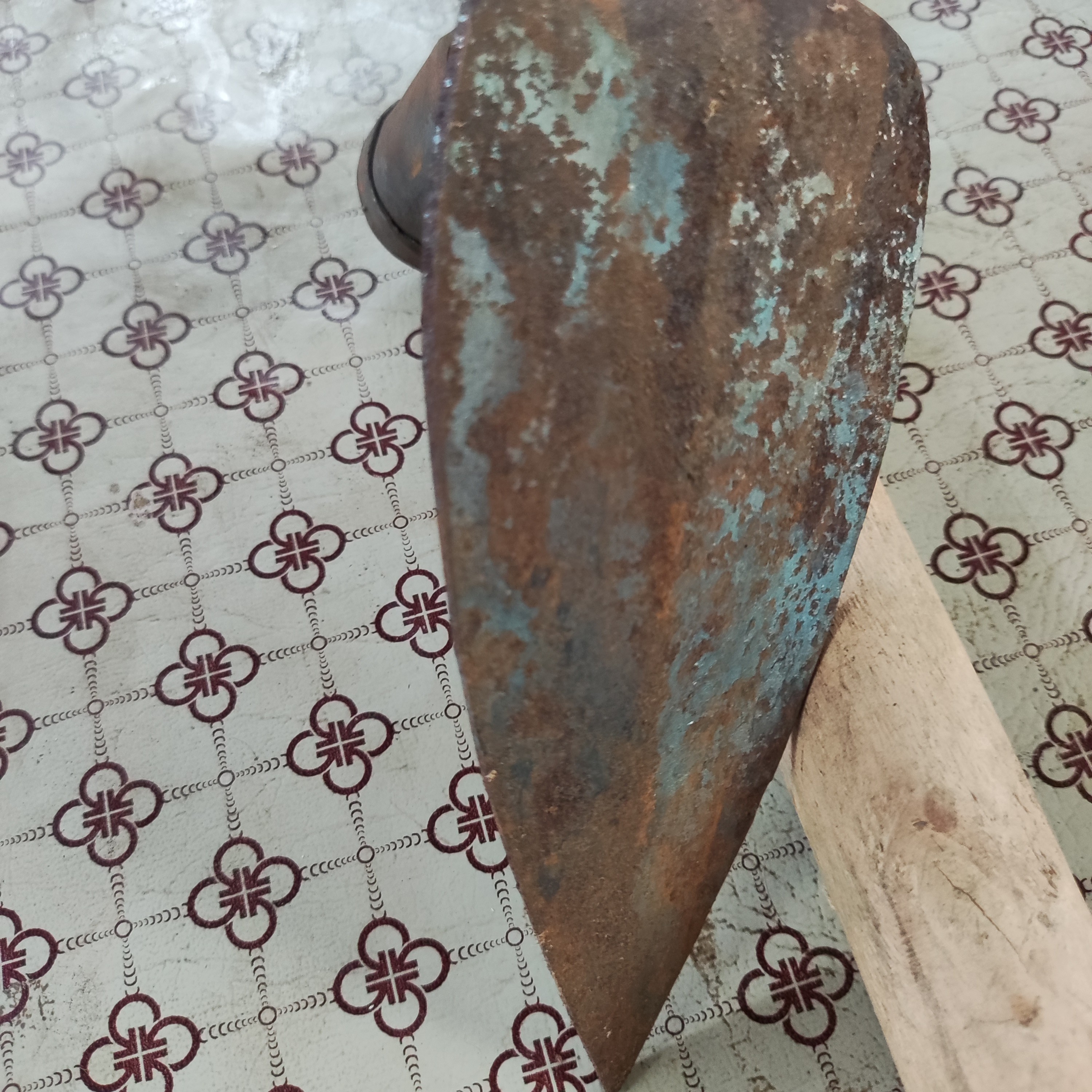 纯手工锻打一体园艺小锄头家用挖土开荒除草挖野菜实用工具