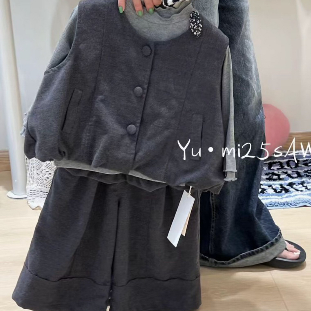2025秋中小童女孩灰色三件套90-130码
