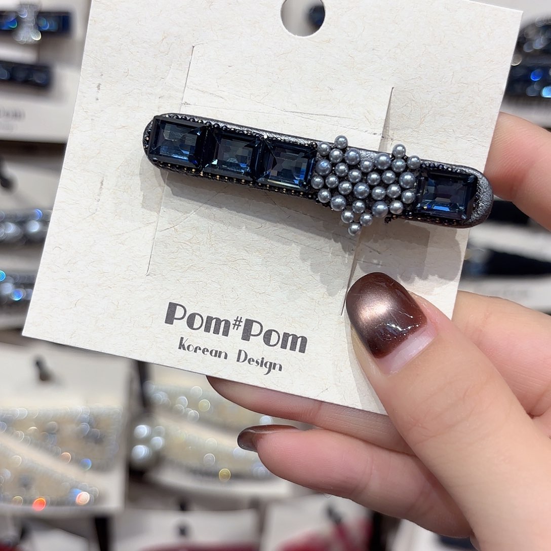 布艺铁合金爱心压夹一个