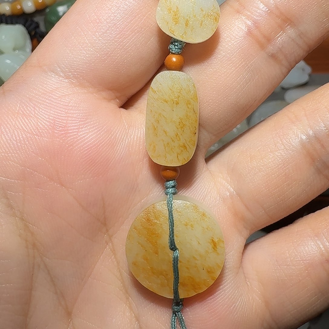 和田玉吊坠(赠链)未镶嵌