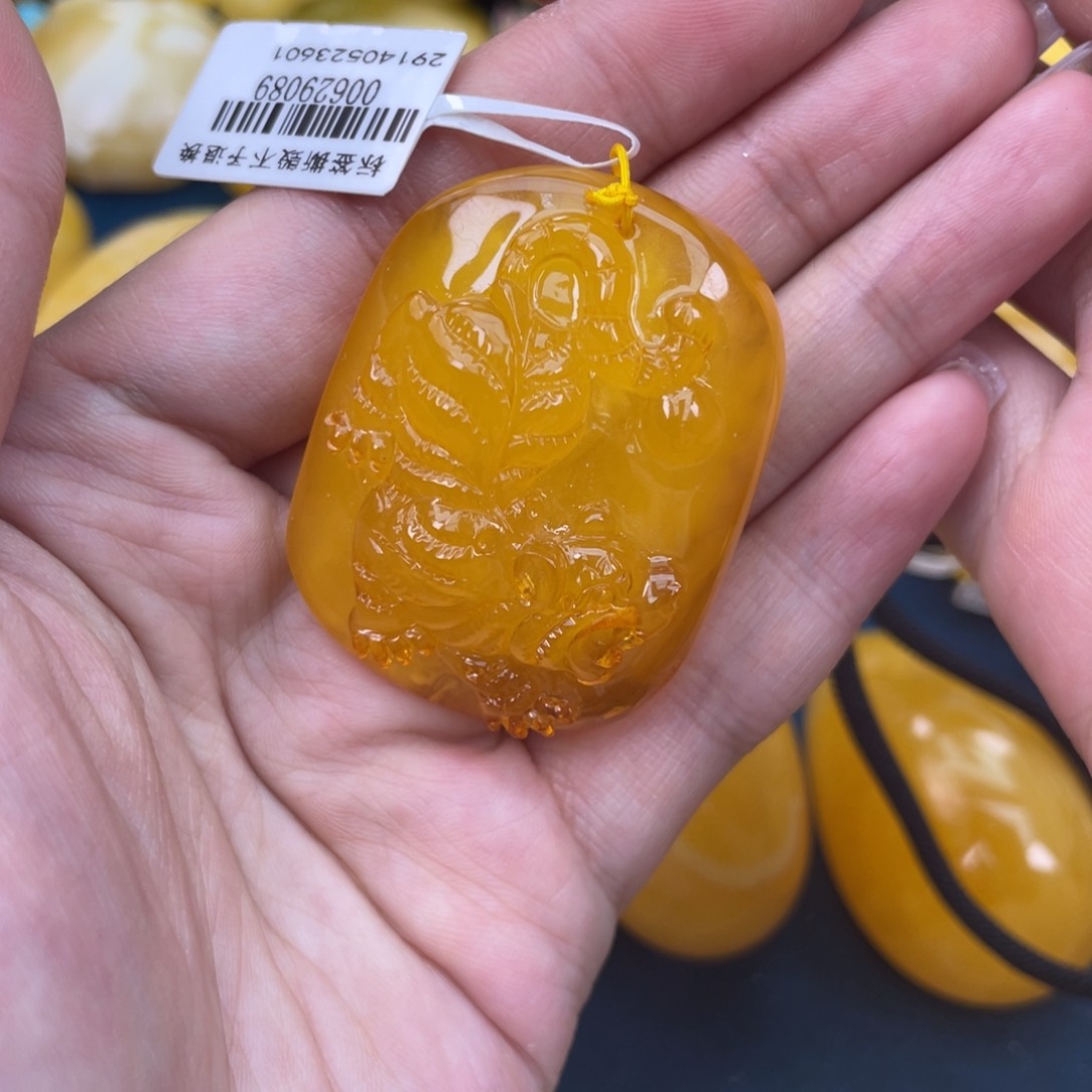 琥珀裸石未镶嵌琥珀蜜蜡