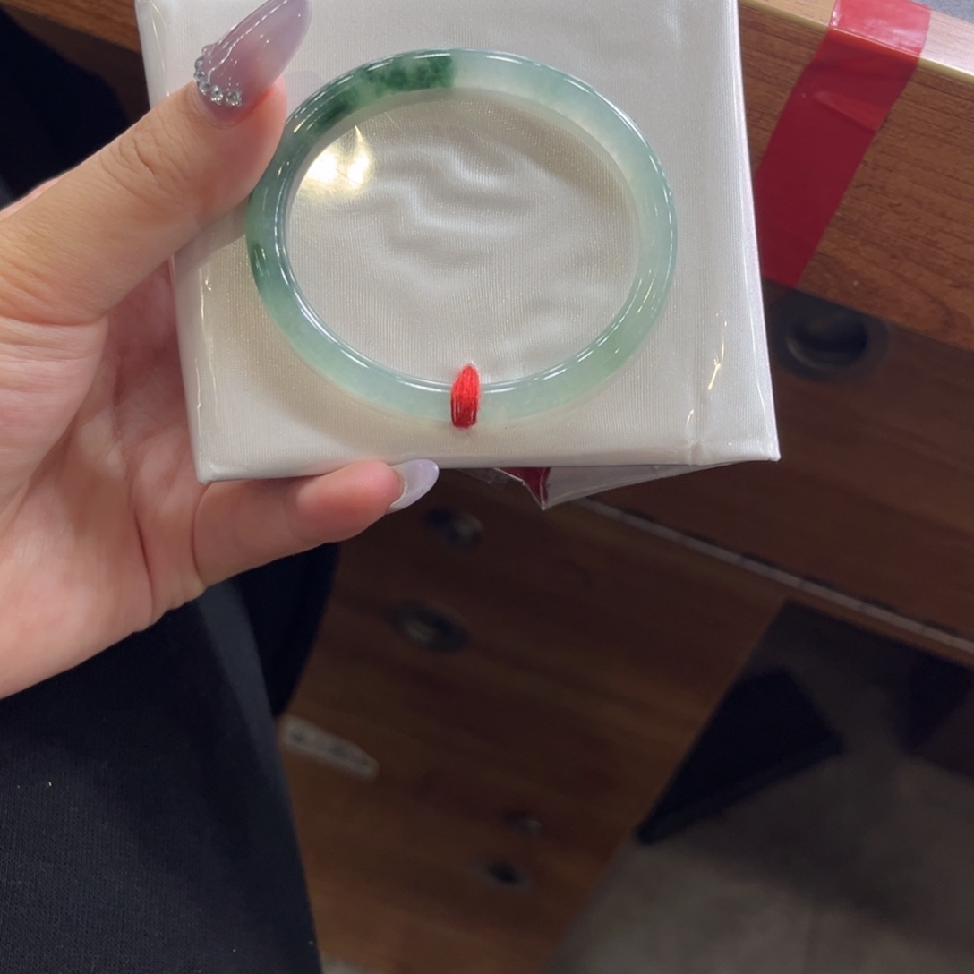翡翠未镶嵌手镯54贵妃冰飘花