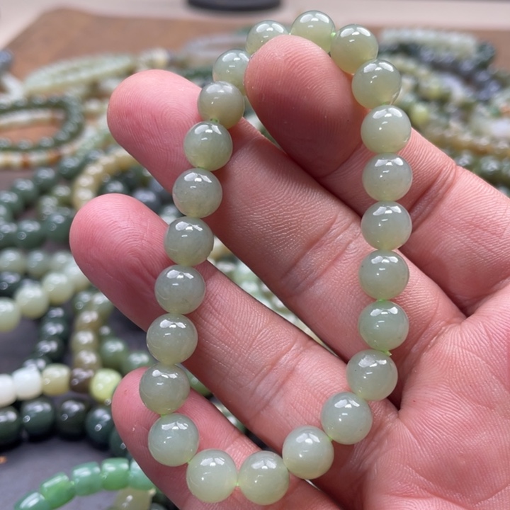 和田玉手链未镶嵌