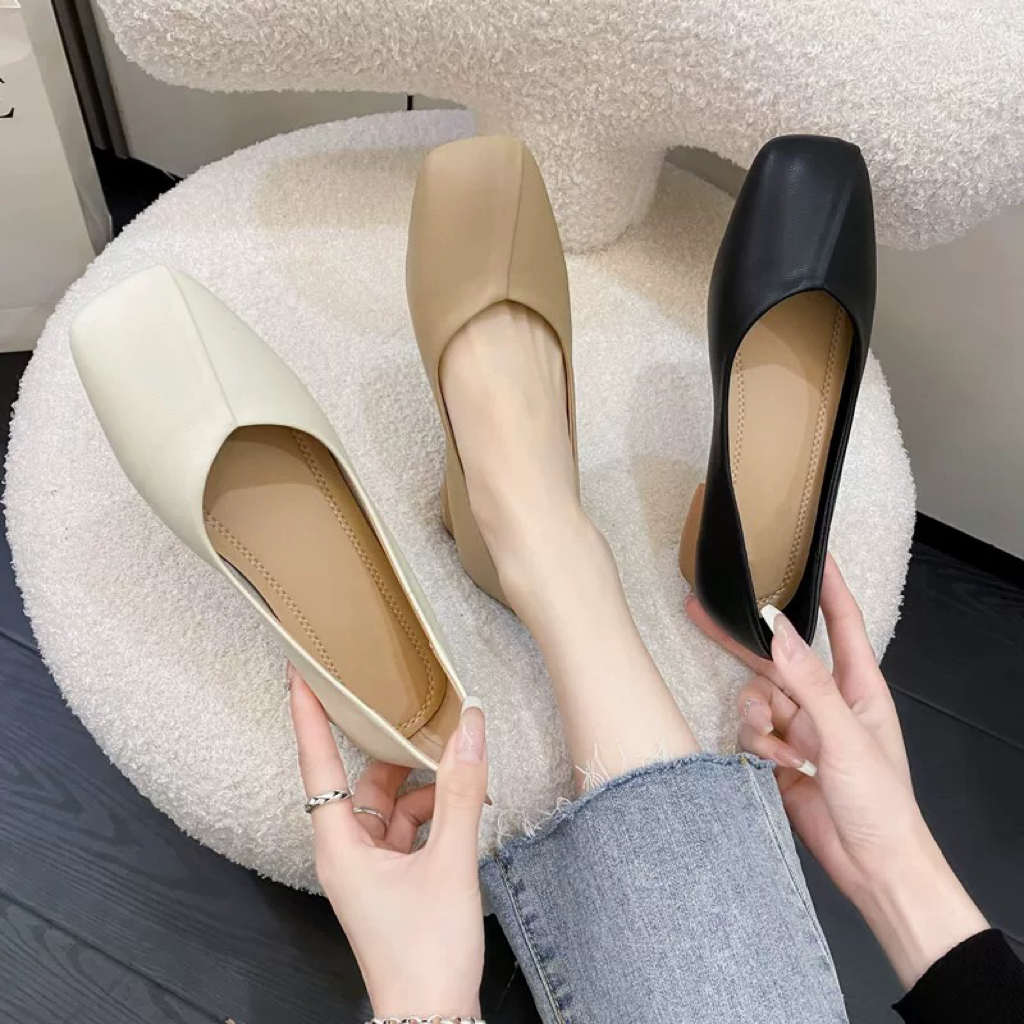 方头软底单鞋女2025年冬季新款法式百搭粗跟一脚蹬浅口鞋低跟