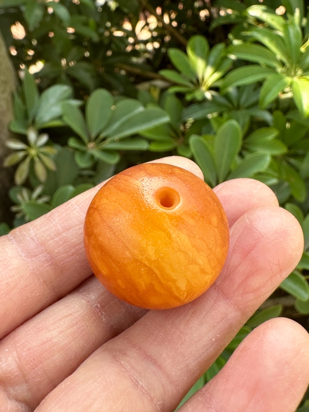 天然老蜜蜡妖花圆珠