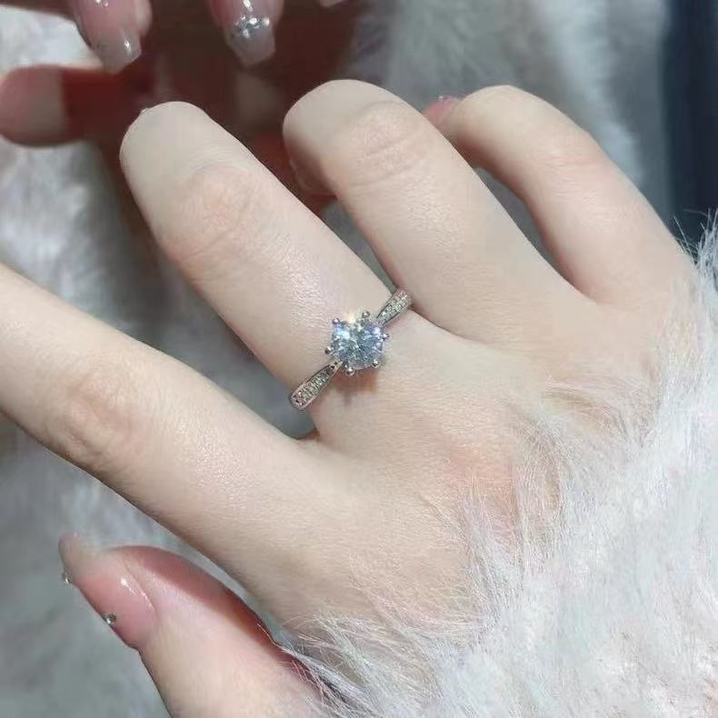 0.5CT 周家小蛮腰轻奢女戒